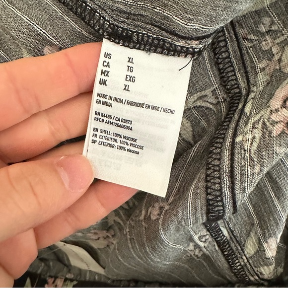 American Eagle Floral Printed High Low Skirt - Picture 8 of 9